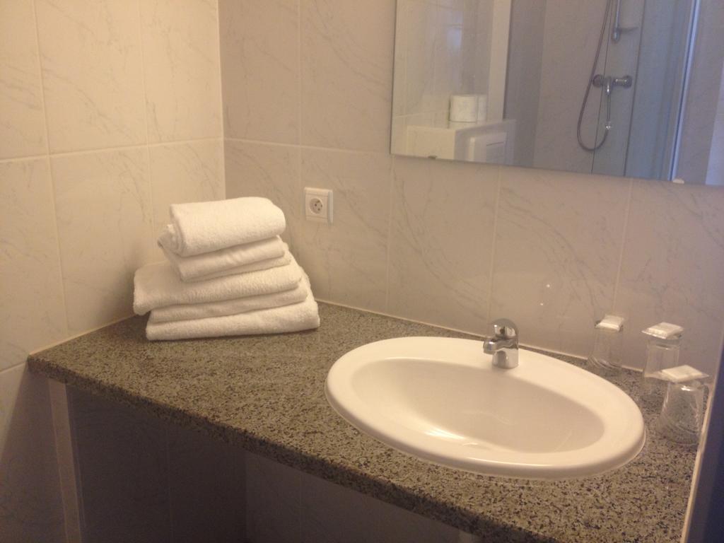 Hotel Le Strasbourg مُلووز الغرفة الصورة